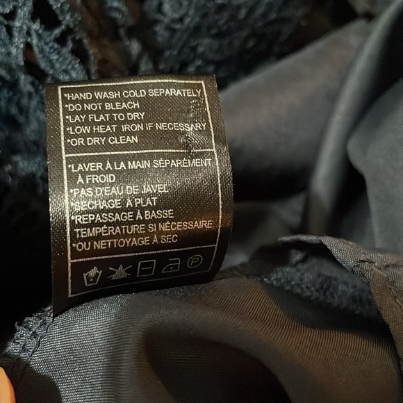 BB Dakota Lace Sleeveless Dress‎ - Picture 9 of 9